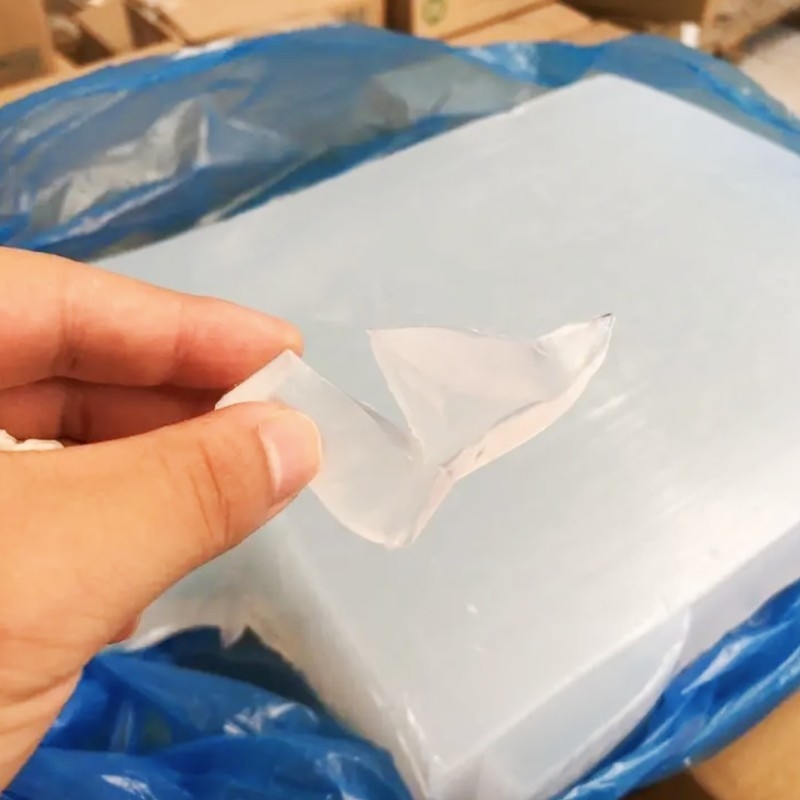Goma de silicona del sistema MVQ VMQ de la tensión del arreglo para requisitos particulares el 7% del color para las piezas eléctricas