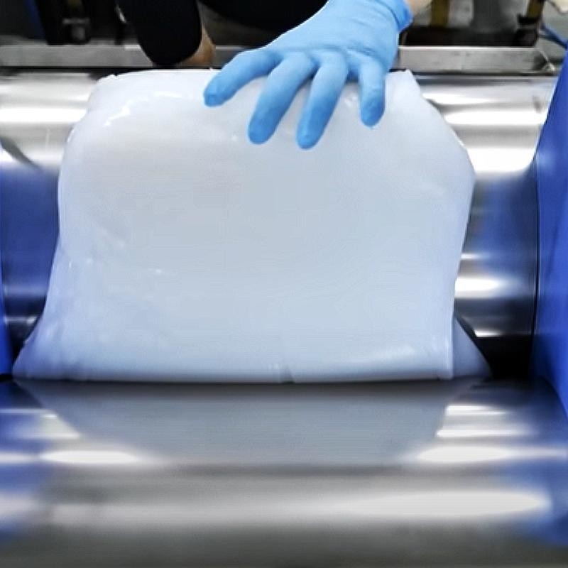 la tensión de 7.5Mpa el 8% fijó la goma de silicona blanca 6.5Mpa del silicón de MVQ para las piezas automotrices